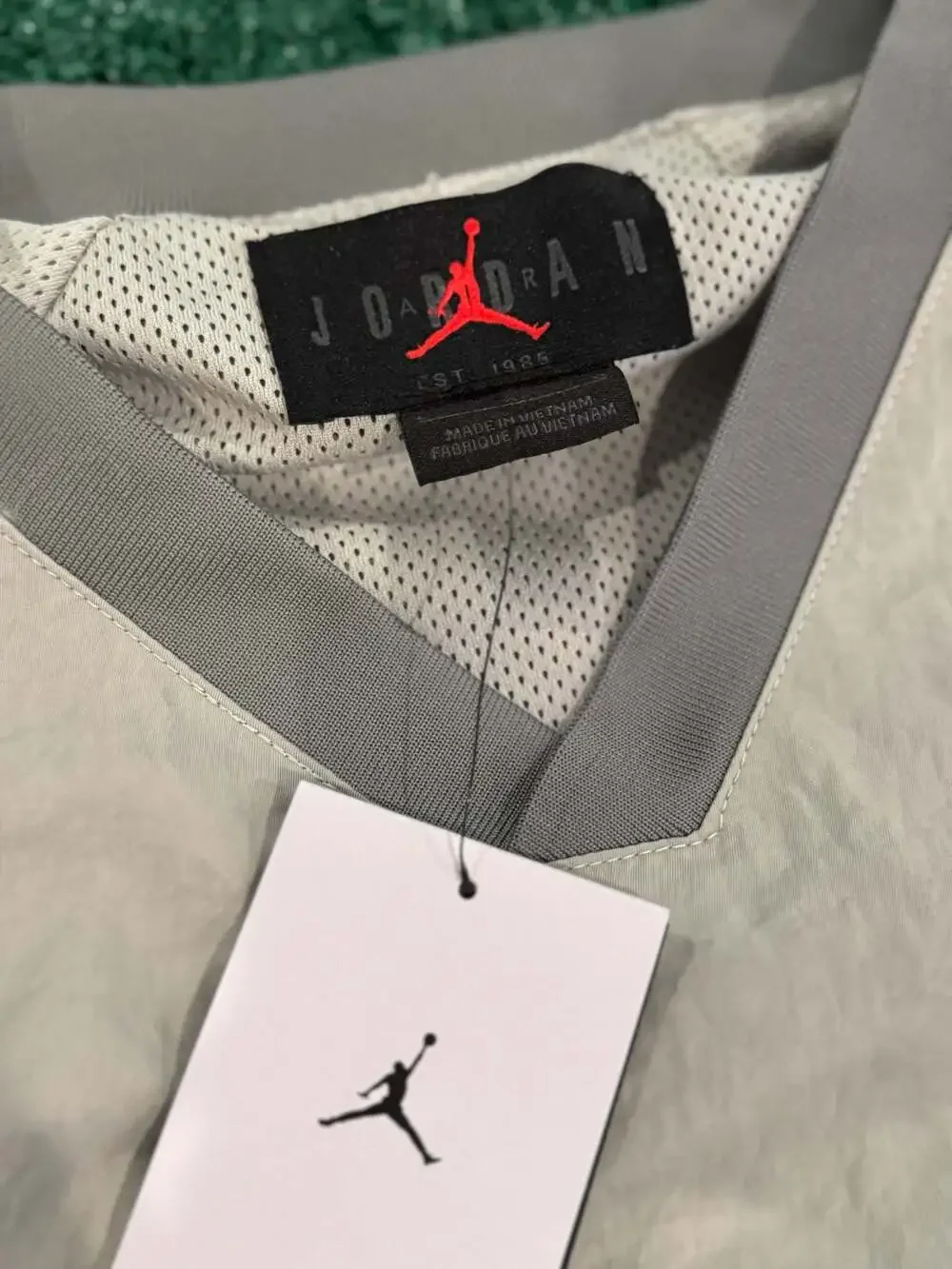 Jordan Flight Men's Long-Sleeve Warm-Up Top IF1835-351
